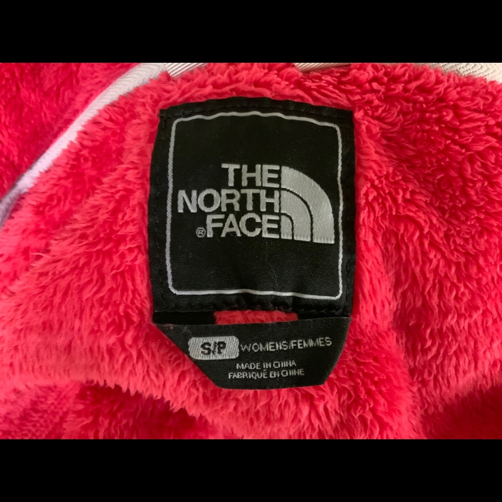 The North Face Pink zip up Jacket - Picture 2 of 14